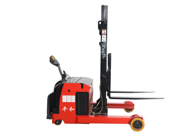 平和1.0/1.5/2.0噸站立小前移式堆高車(chē)